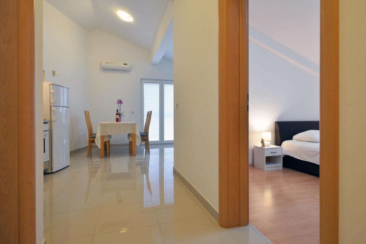 Apartmani Vedrana, Murter Exteriér fotografie
