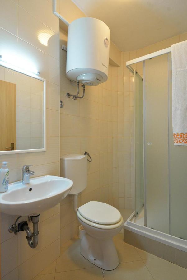 Apartmani Vedrana, Murter Exteriér fotografie