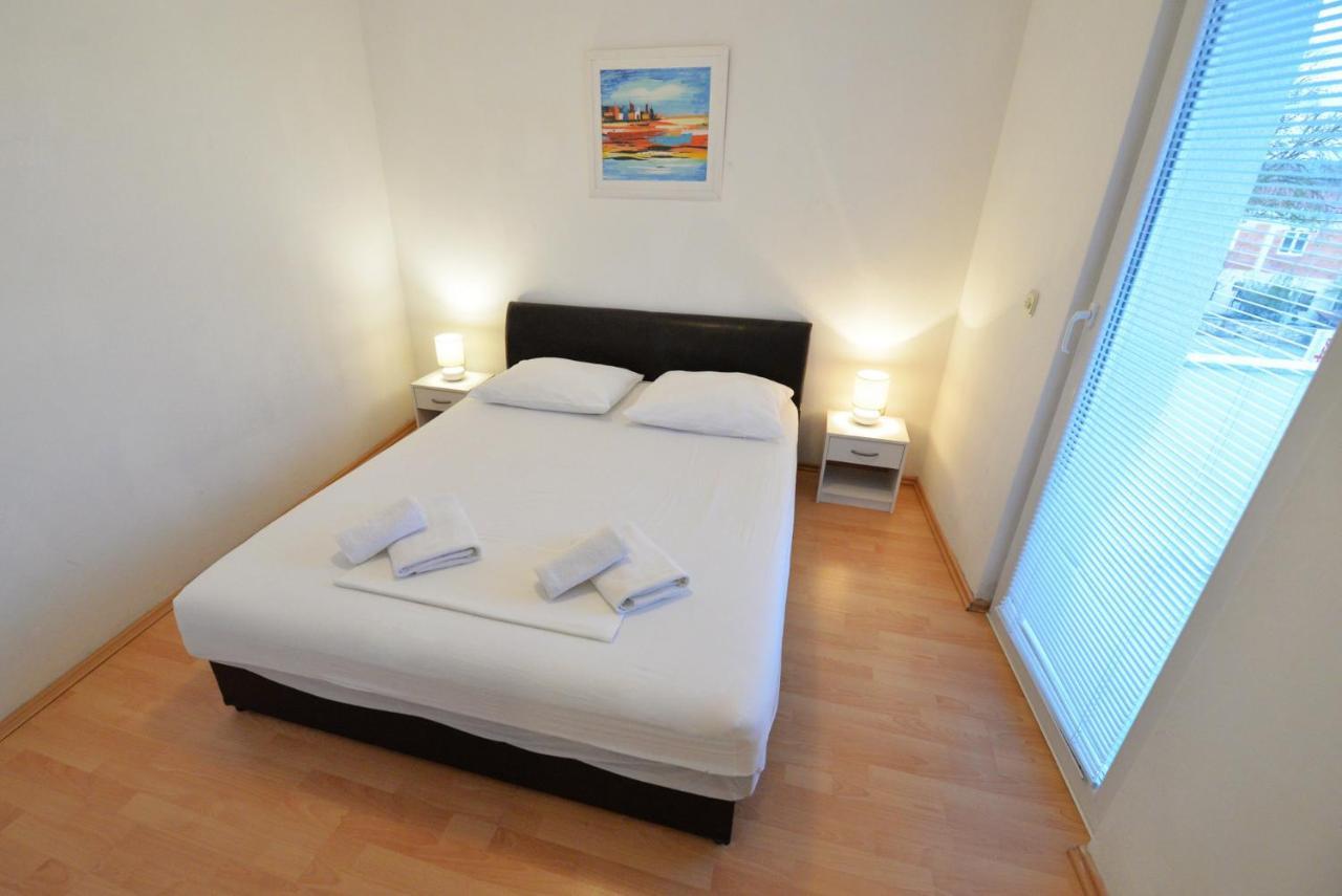 Apartmani Vedrana, Murter Exteriér fotografie