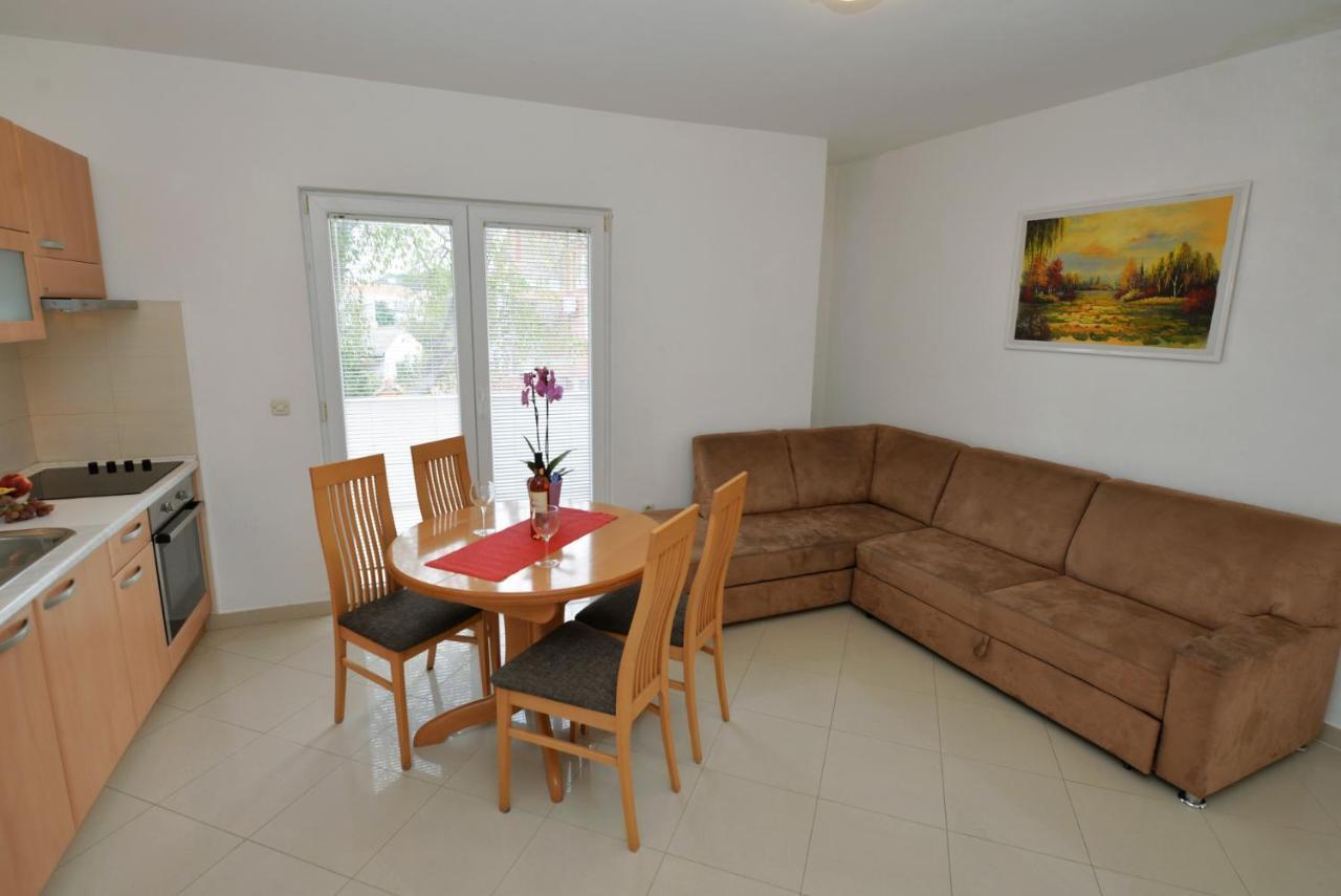 Apartmani Vedrana, Murter Exteriér fotografie