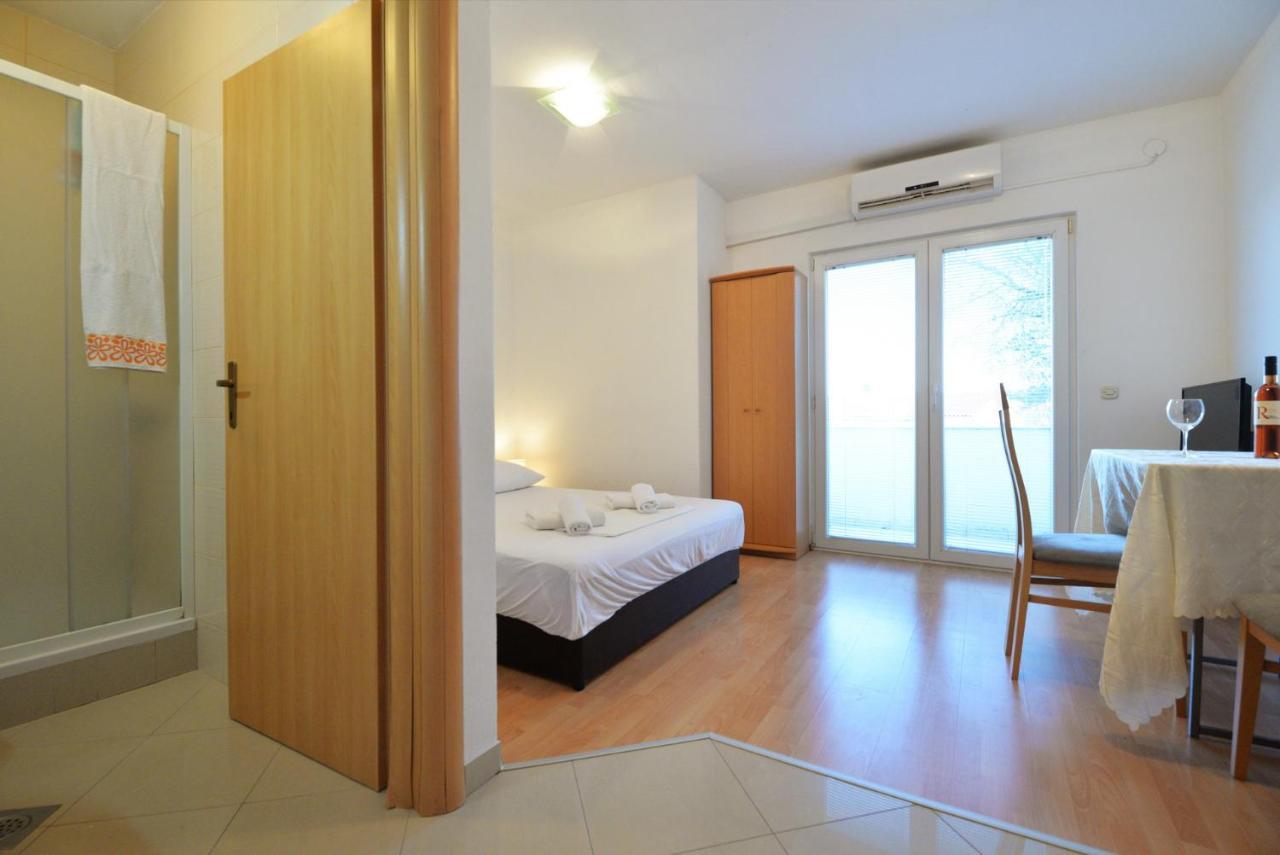 Apartmani Vedrana, Murter Exteriér fotografie