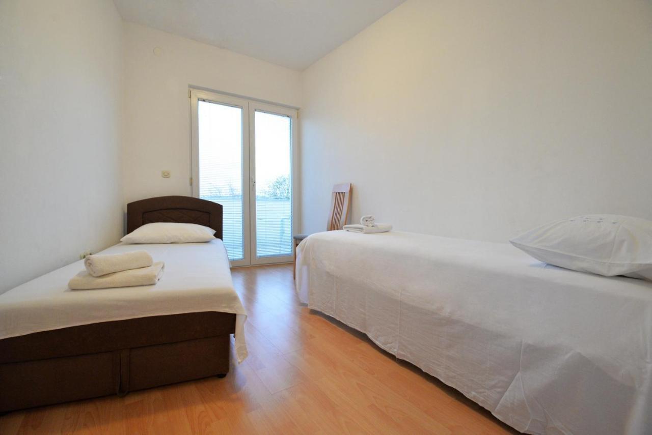 Apartmani Vedrana, Murter Exteriér fotografie