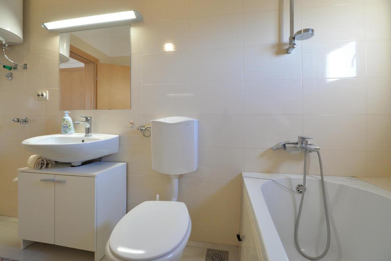 Apartmani Vedrana, Murter Exteriér fotografie